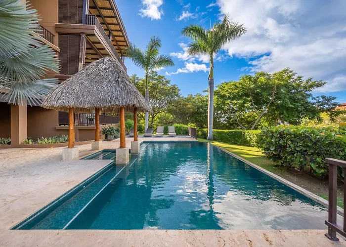 Ocean-view Costa Rica Villa, Balcony & Pool Playa Ocotal