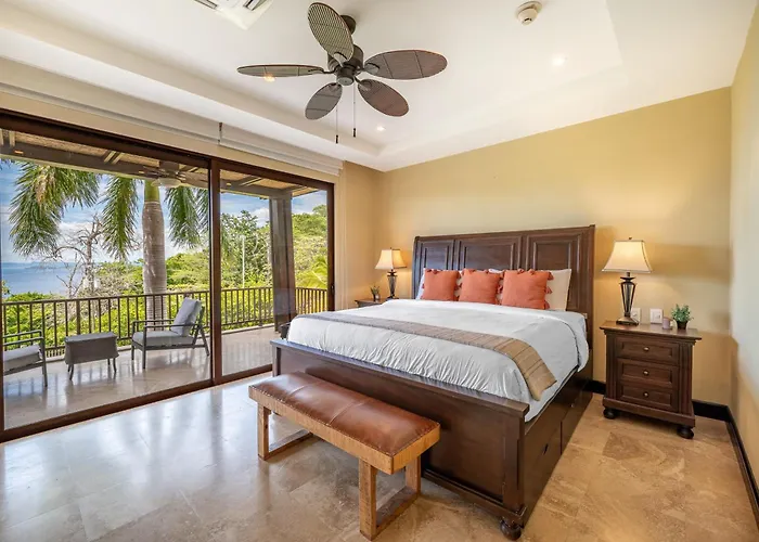 Ocean-view Costa Rica Villa, Balcony & Pool * Playa Ocotal