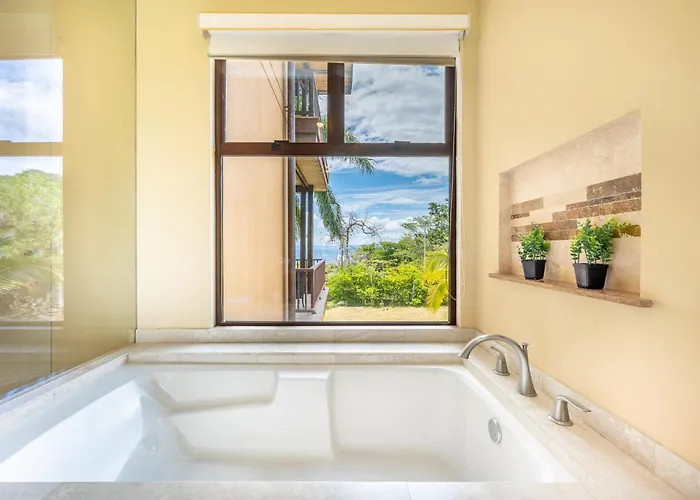Apartment Ocean-view Costa Rica Villa, Balcony & Pool Playa Ocotal