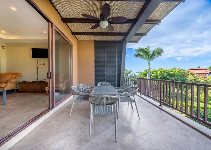 Ocean-view Costa Rica Villa, Balcony & Pool *