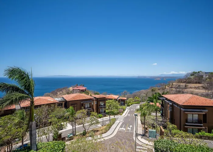Ocean-view Costa Rica Villa, Balcony & Pool *