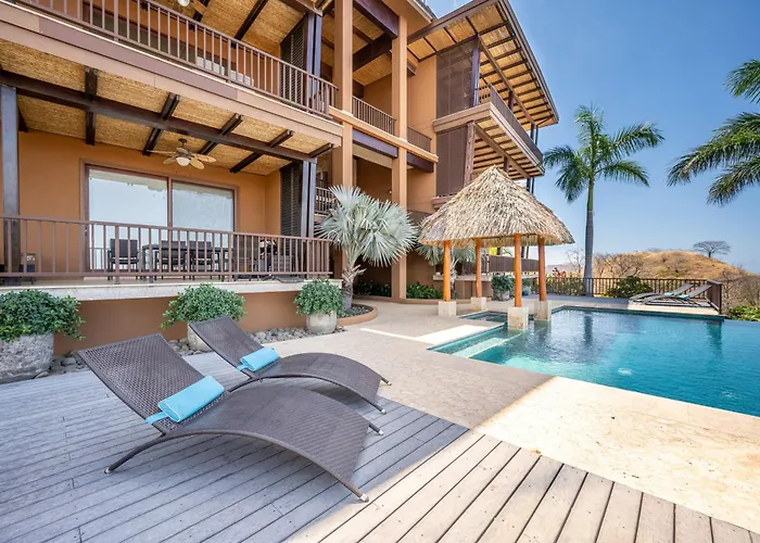 Ocean-view Costa Rica Villa, Balcony & Pool * Playa Ocotal
